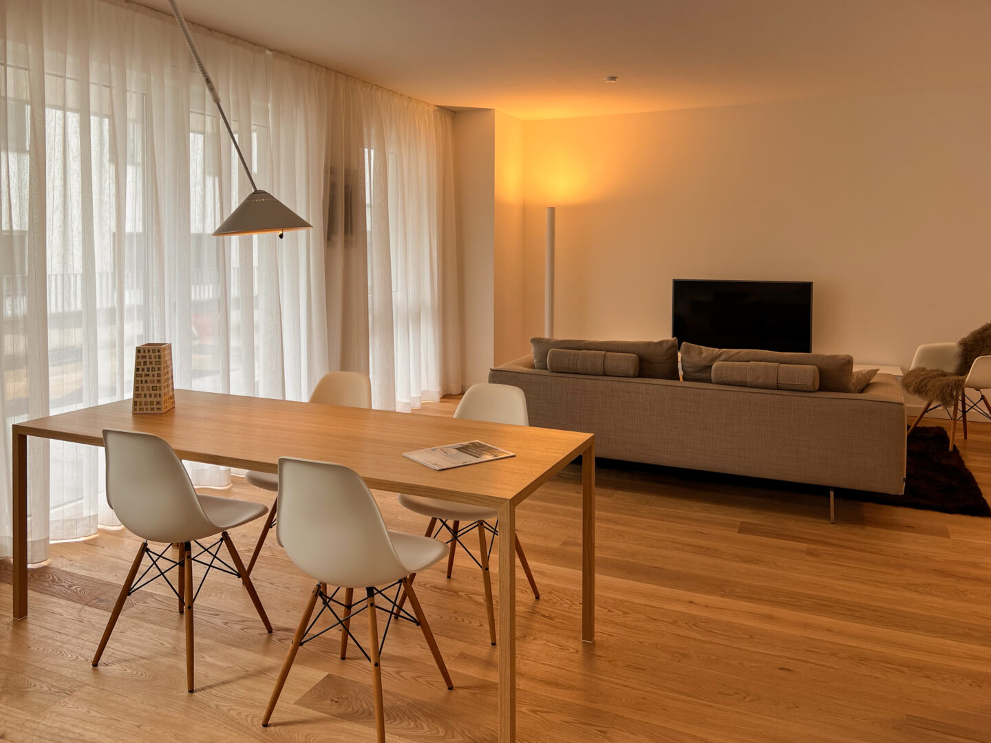 Beispiel Wohn- _ Essbereich