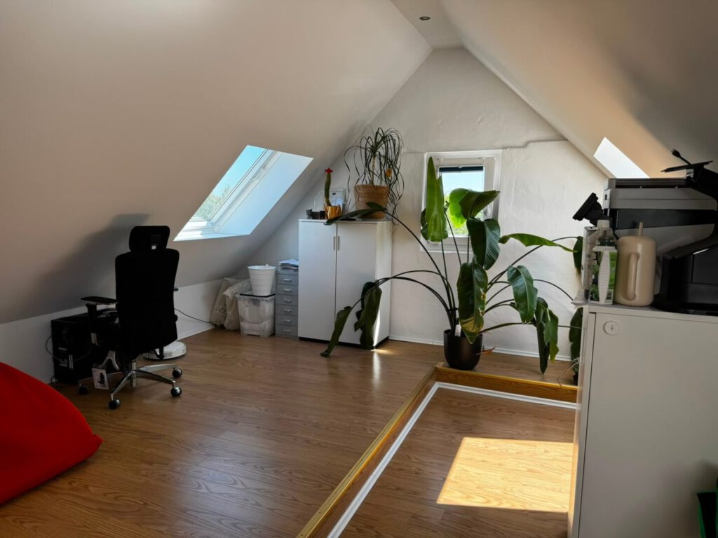 09 - Schlafen 2 (mit Bad en Suite)
