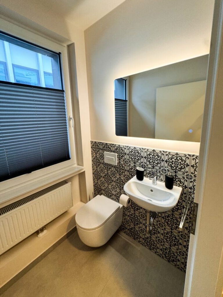 Serviced Apartment 3. und 4. OG, Gästebad