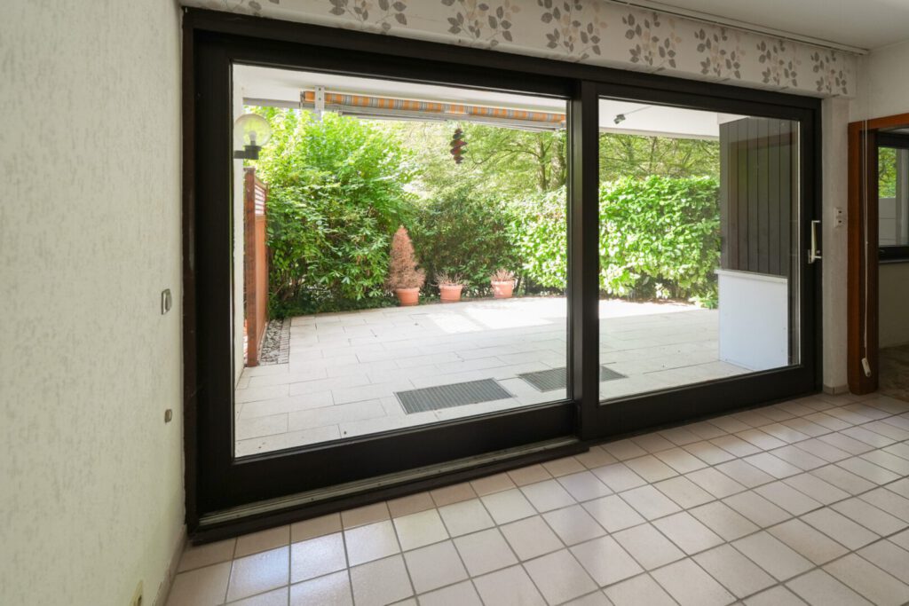 Wohnzimmer und Terrasse